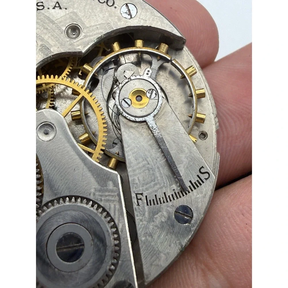 Vintage 1920s Elgin Pocket Watch Movement Only